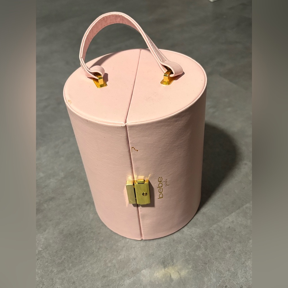 Bebe Girls • Light Pink with Golf Accents Jewelry Case